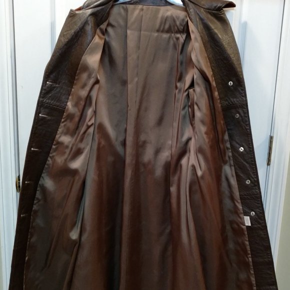 *HOST PICK*  Vintage70s Brown Suede & Leather Coat - Picture 8 of 9